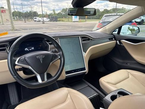 Used 2015 Tesla Model S 85D AWD/4WD image 9