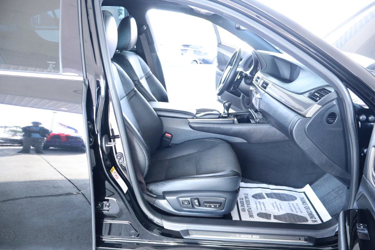 Used 2014 Lexus GS 350 w/ F Sport Package RWD image 40