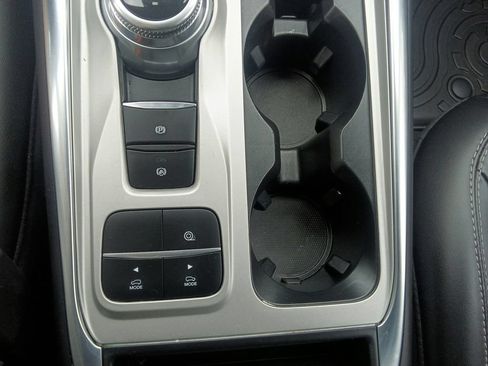 Used 2023 Ford Explorer XLT w/ Equipment Group 202A RWD image 52