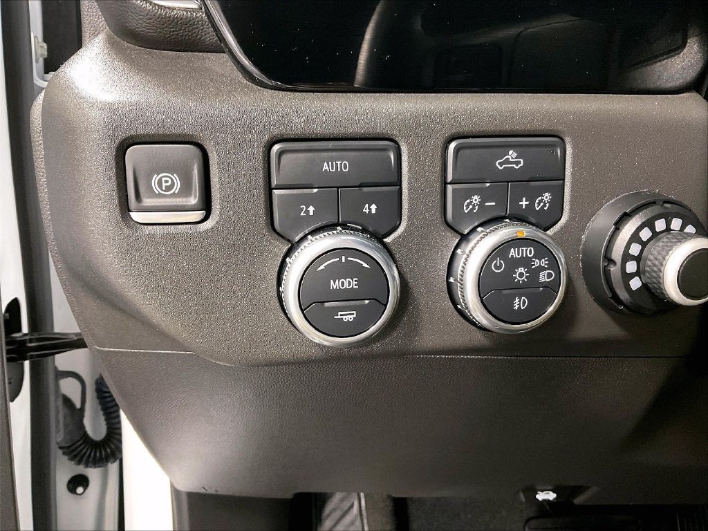 Used 2024 GMC Sierra 1500 Elevation AWD/4WD image 25