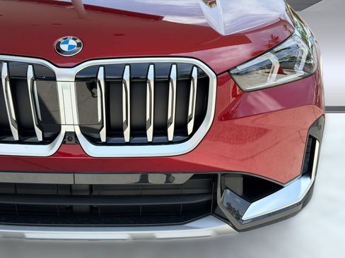 New 2026 BMW X1 xDrive28i w/ Technology Package AWD/4WD image 11