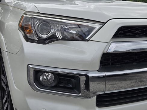 Used 2016 Toyota 4Runner Limited AWD/4WD image 3