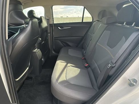 Used 2026 Kia Niro LX FWD image 30