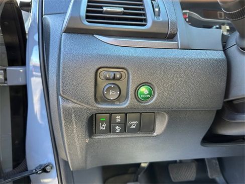 Used 2023 Honda Ridgeline Sport image 21