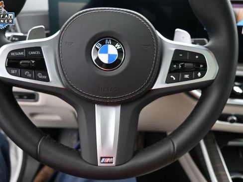 Certified 2025 BMW X7 xDrive40i w/ M Sport Package AWD/4WD image 21
