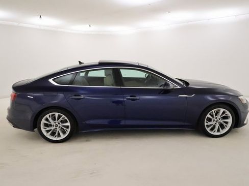 Used 2022 Audi A5 2.0T Premium image 2