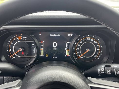 New 2026 Jeep Wrangler Unlimited Rubicon AWD/4WD image 38
