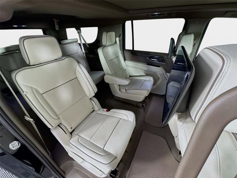 New 2026 GMC Yukon XL Denali AWD/4WD image 30