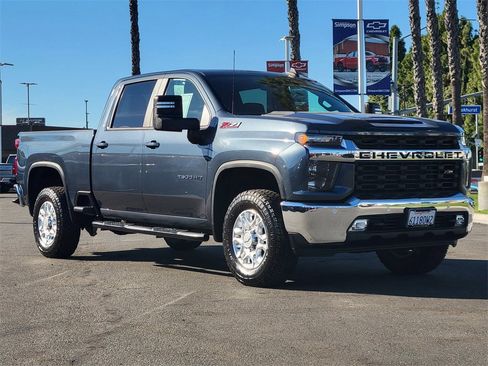 Used 2020 Chevrolet Silverado 2500 LT w/ All Star Edition image 36