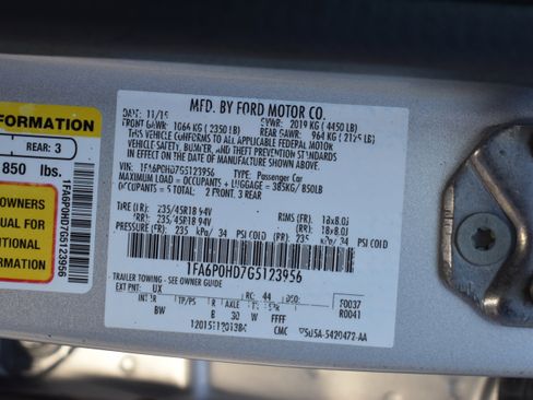 Used 2016 Ford Fusion SE w/ Equipment Group 202A image 35