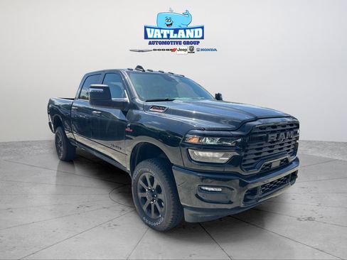 New 2026 RAM 2500 Big Horn AWD/4WD image 7