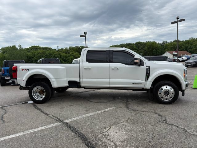 Used 2023 Ford F450 Lariat w/ Lariat Ultimate Package AWD/4WD image 8