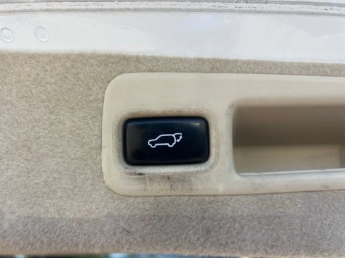 Used 2013 Lexus RX 450h AWD w/ Navigation Pkg image 10