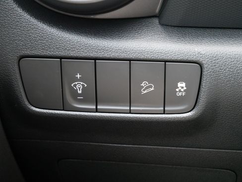 Certified 2023 Hyundai Kona SEL AWD/4WD image 25