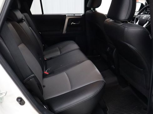 Used 2021 Toyota 4Runner SR5 Premium image 27