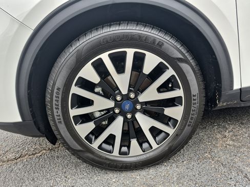 Certified 2020 Ford Escape SE Sport image 7