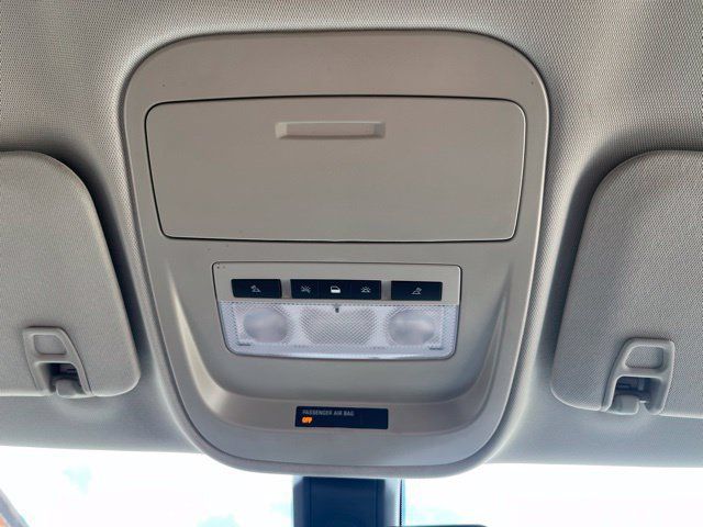 Used 2022 Chevrolet Colorado Z71 RWD image 41