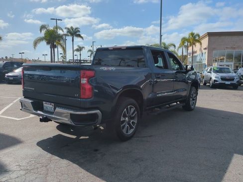 Certified 2022 Chevrolet Silverado 1500 LT AWD/4WD image 6