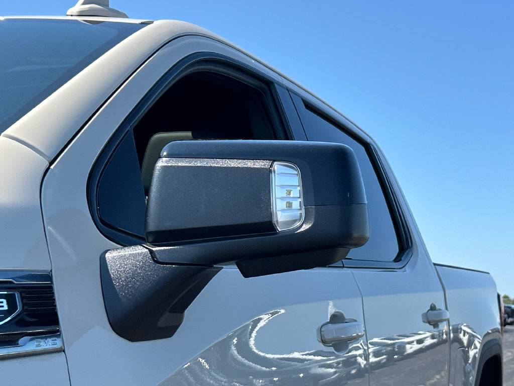 New 2026 GMC Sierra 1500 AT4 w/ AT4 Premium Package AWD/4WD image 14