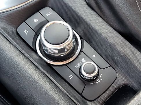 Used 2020 MAZDA MX-5 Miata RF Grand Touring image 25