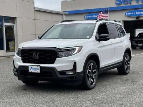Certified 2023 Honda Passport Elite image 2