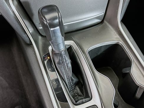 Used 2018 Honda Accord Sport image 24