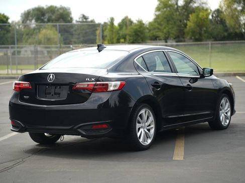 Used 2016 Acura ILX FWD image 5