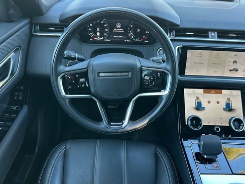 Used 2023 Land Rover Range Rover Velar R-Dynamic S image 18