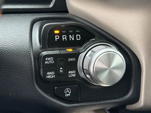 Used 2020 RAM 1500 Laramie image 18