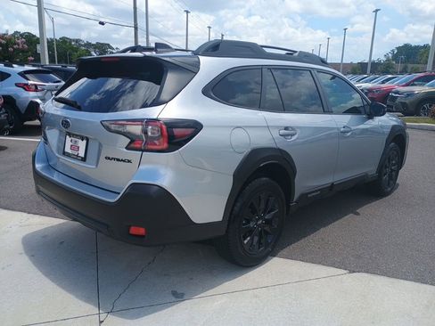 Certified 2023 Subaru Outback Onyx Edition AWD/4WD image 5