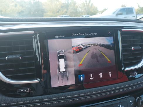 Used 2020 Chrysler Pacifica Limited w/ Quick Oder Package 2EV RED-S image 41