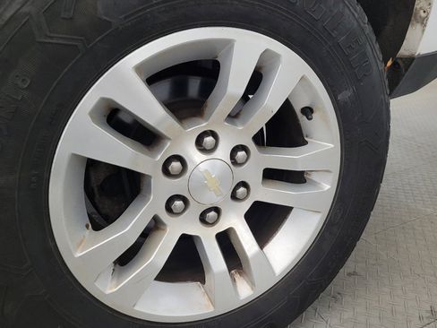 Used 2018 Chevrolet Silverado 1500 LT w/ All Star Edition image 31