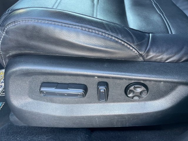 Used 2018 Honda CR-V Touring image 7