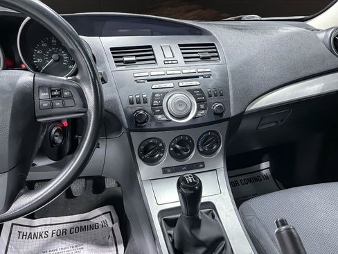 Used 2010 MAZDA MAZDA3 i Touring image 15