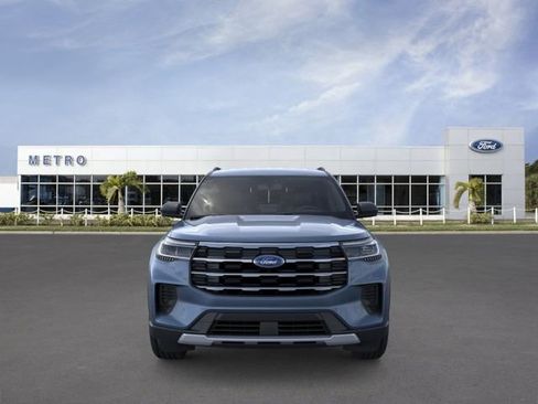 New 2026 Ford Explorer Active RWD image 6