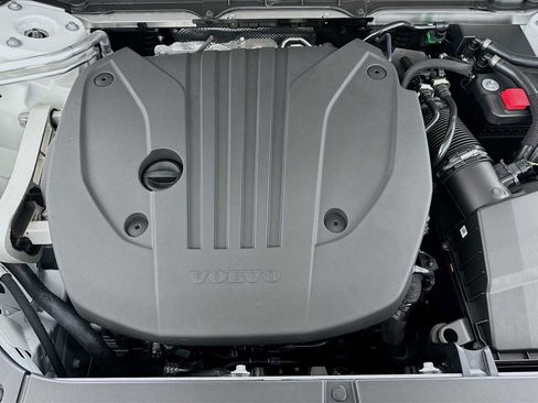 New 2026 Volvo XC90 B5 Plus w/ Protection Package image 29