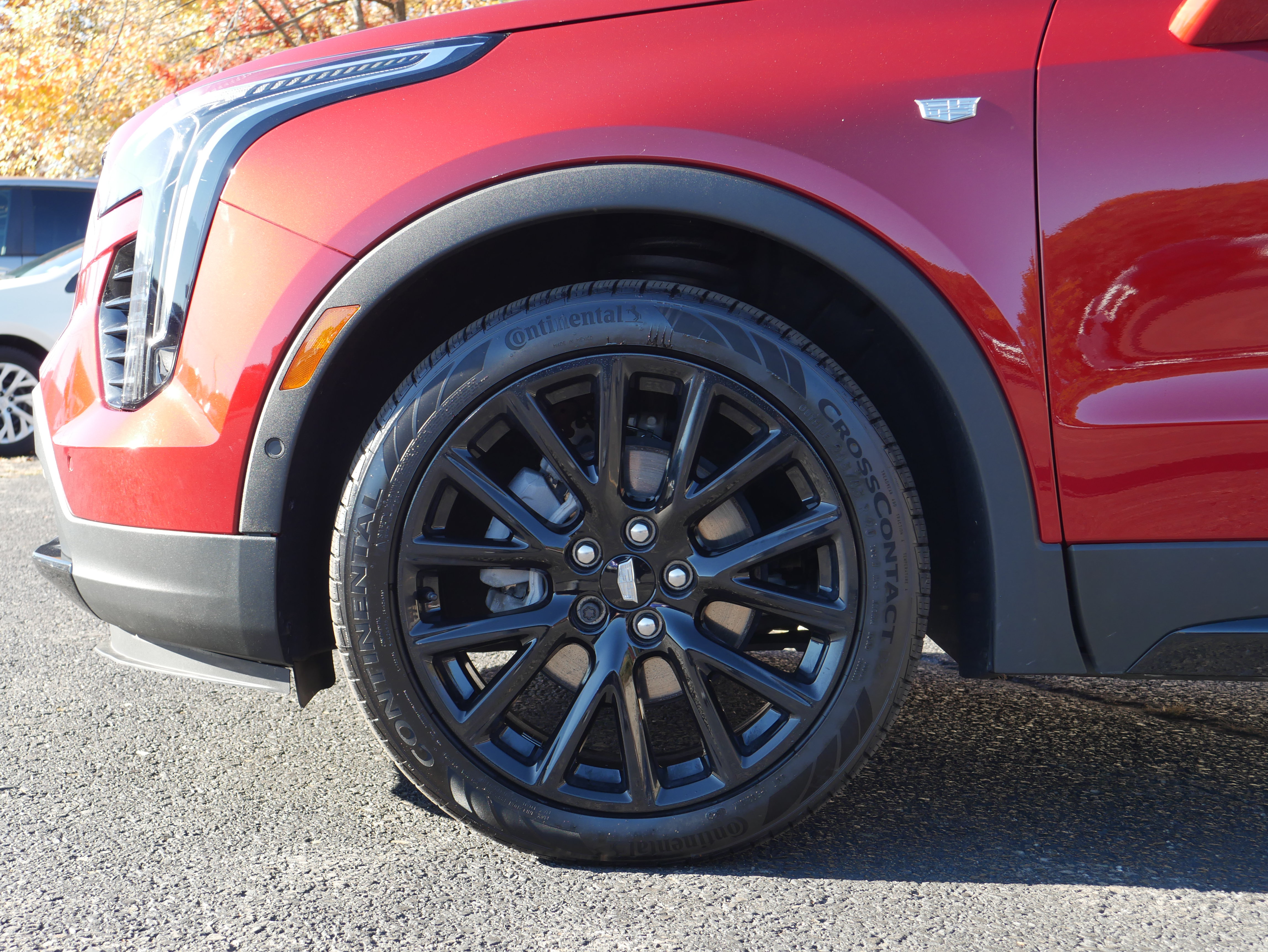 Used 2023 Cadillac XT4 Sport AWD/4WD image 11