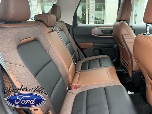 Used 2025 Ford Bronco Sport Outer Banks w/ Outer Banks Tech Package+ AWD/4WD image 17