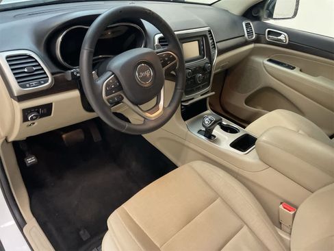 Used 2014 Jeep Grand Cherokee Laredo w/ Quick Order Package 23E image 2