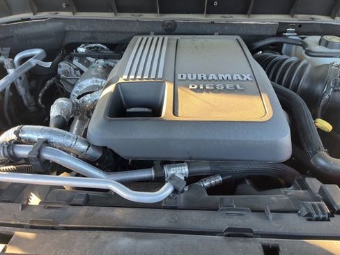 Used 2022 Chevrolet Silverado 1500 RST w/ Redline Edition image 30