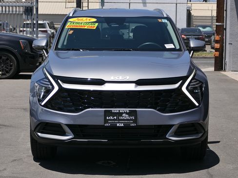 Used 2025 Kia Sportage EX AWD/4WD image 5