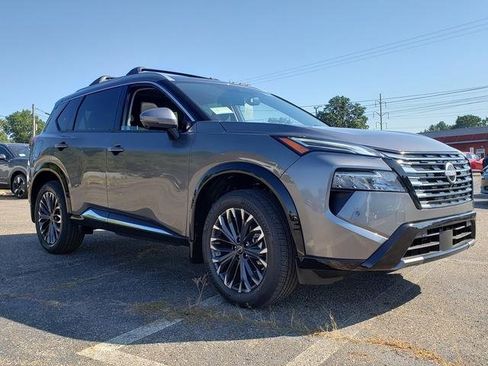 New 2026 Nissan Rogue Platinum w/ Platinum Premium Package image 8