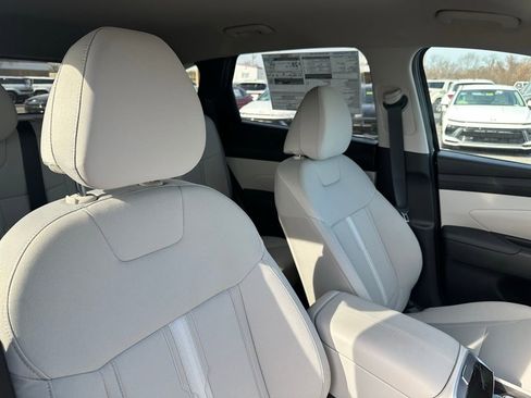 New 2026 Hyundai Tucson SEL FWD image 25