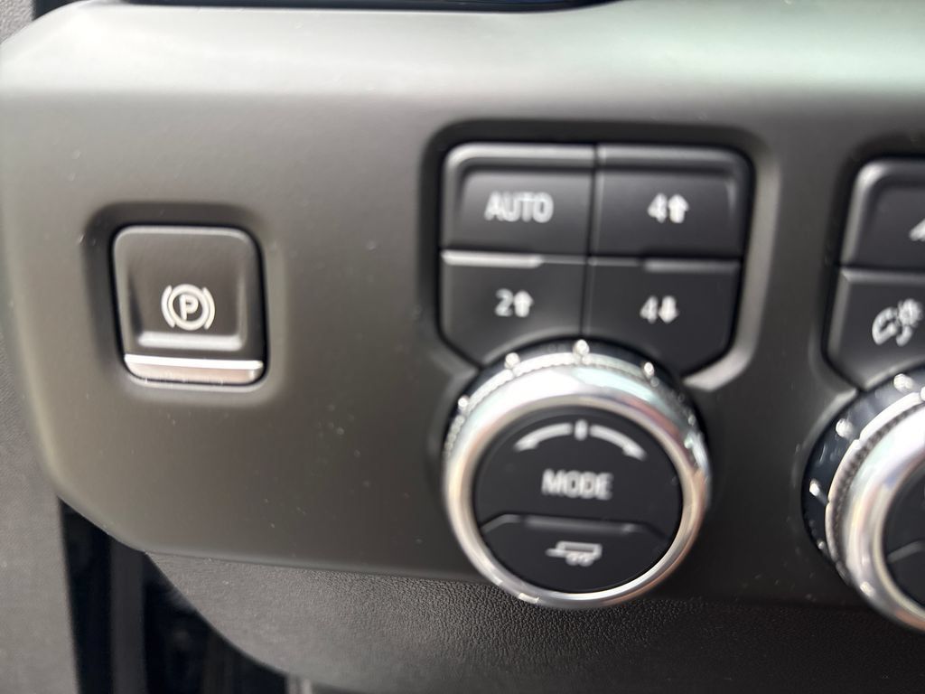 Certified 2024 GMC Sierra 1500 Denali AWD/4WD image 22