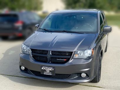 Used 2020 Dodge Grand Caravan SXT w/ Driver Convenience Group