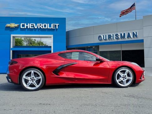 Used 2021 Chevrolet Corvette Stingray Preferred Cpe w/ 2LT image 2