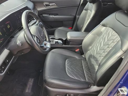 Certified 2023 Kia Sportage X-Line w/ X-Line Premium Package AWD/4WD image 9