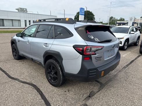 Used 2022 Subaru Outback Wilderness AWD/4WD image 2