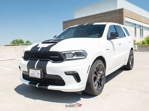 Used 2022 Dodge Durango R/T w/ Trailer Tow Group IV AWD/4WD image 3