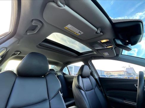 Used 2020 Acura TLX image 13